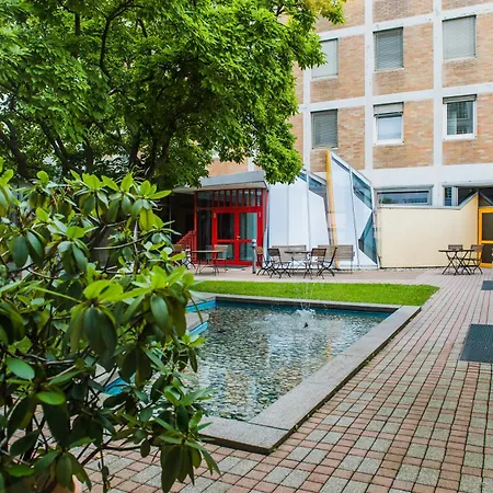 Hotel Hoffmanns Hoefe 3*